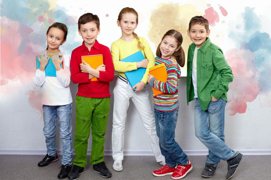 How to Shop Comfortable and Practical School Clothing