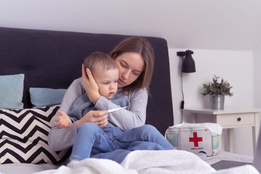 how to protect baby skin in summer heat
