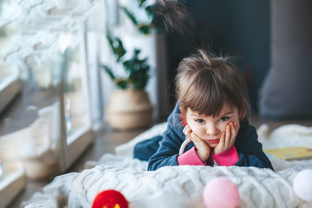 why babies hate wearing shoes