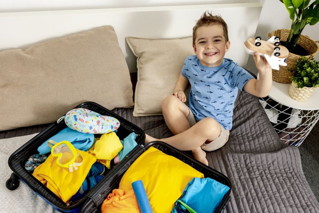 what to pack for baby during summer outings